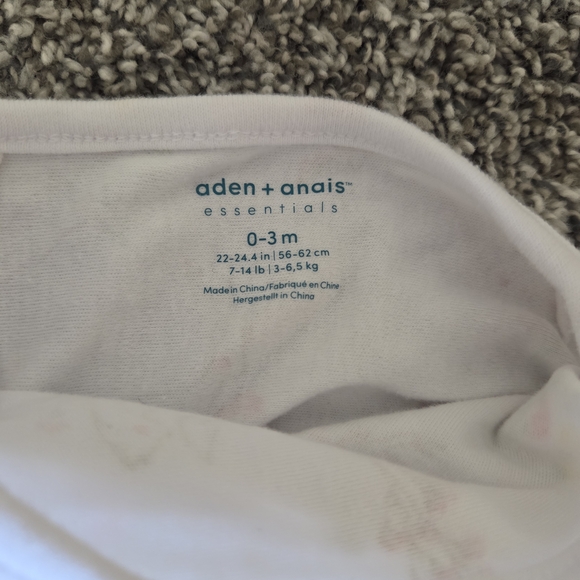 aden + anais Pink, Blue, and Cream Swaddles 0-3 Months - Picture 2 of 2
